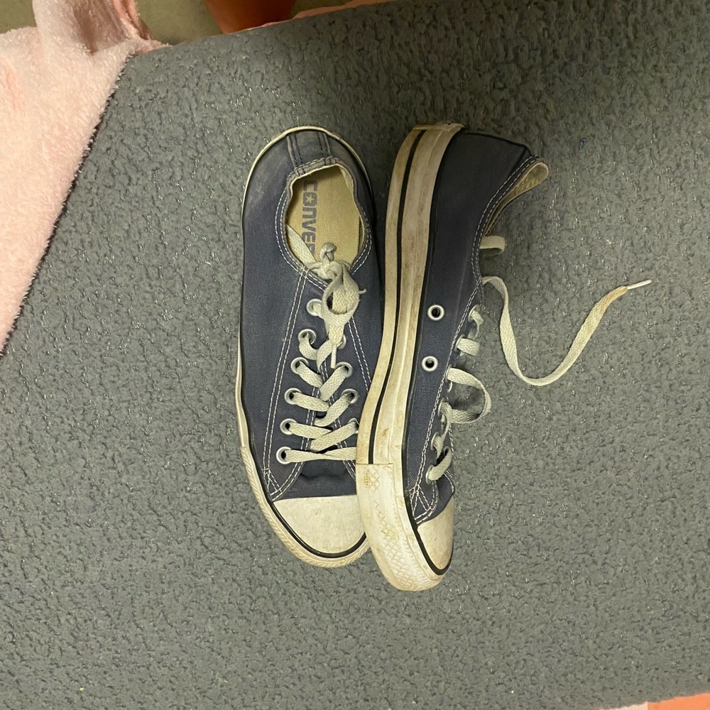 blue converse